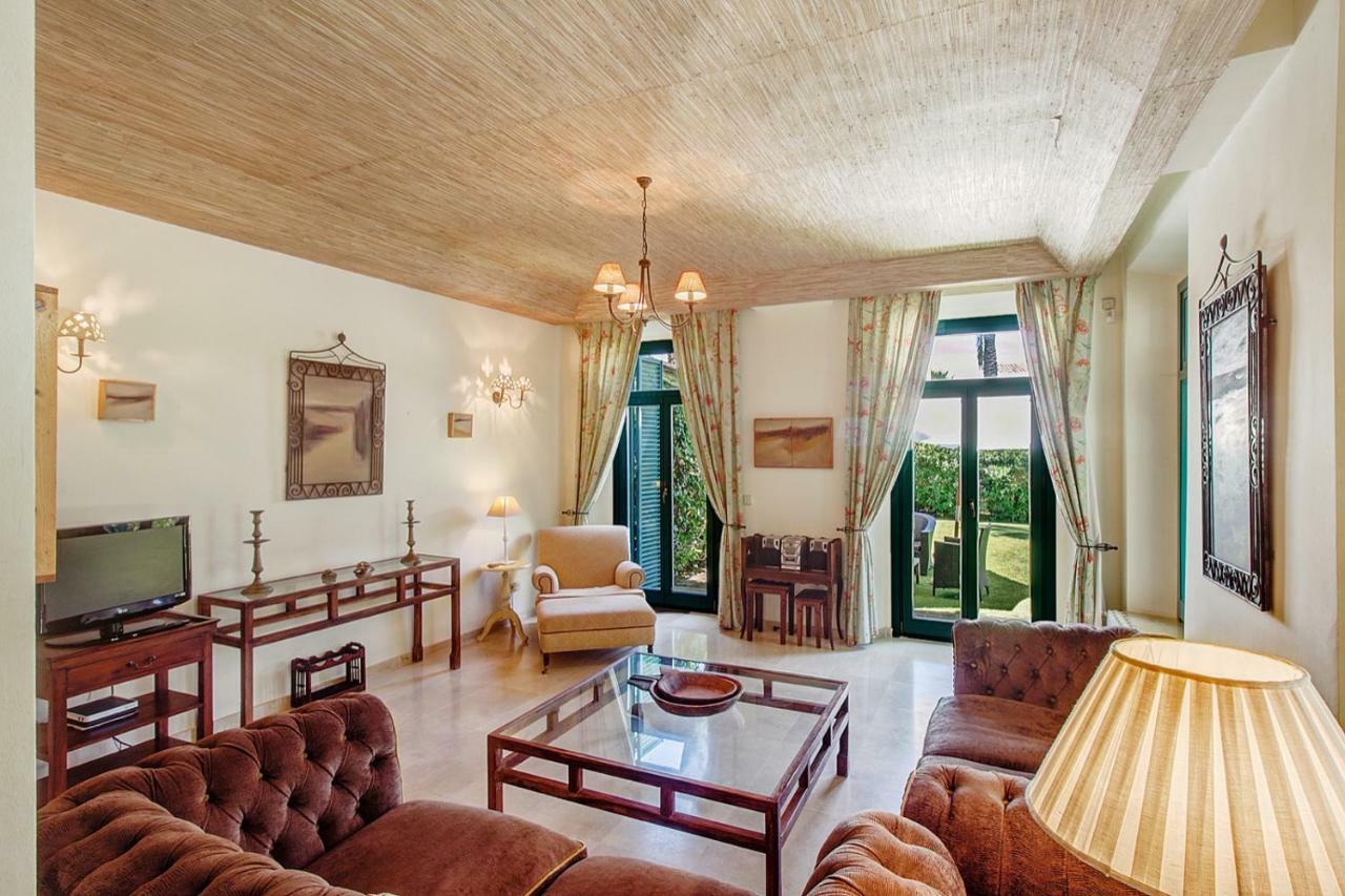 Adosado En Ribera Del Emperador Villa Sotogrande Exteriör bild